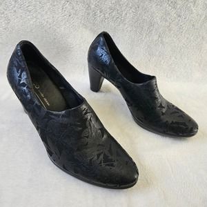 ECCO Shape 55 Plateau Shootie Black Floral Ankle Boots Size 39 US 8.5